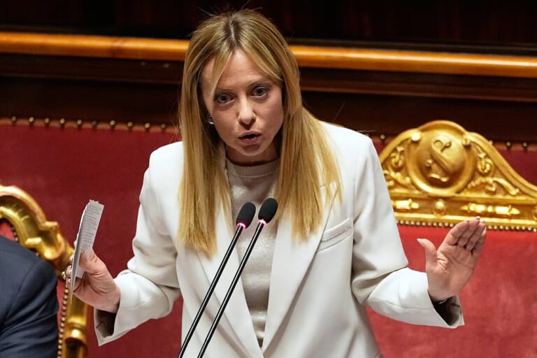 Netikėtas posūkis: Giorgia Meloni atsiriboja nuo JAV ir Izraelio veiksmų Irane