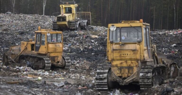 Smogas ir neviltis: Kazokiškės dūsta nuo sąvartyno smarvės, savivaldybė skelbia pavojų