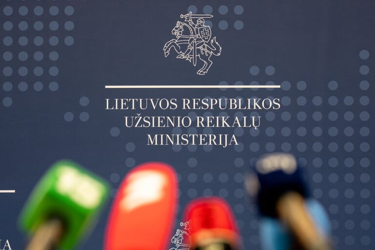 URM įspėja: Artimuosiuose Rytuose mažėja lietuvių, o nauji evakuaciniai skrydžiai – neplanuojami