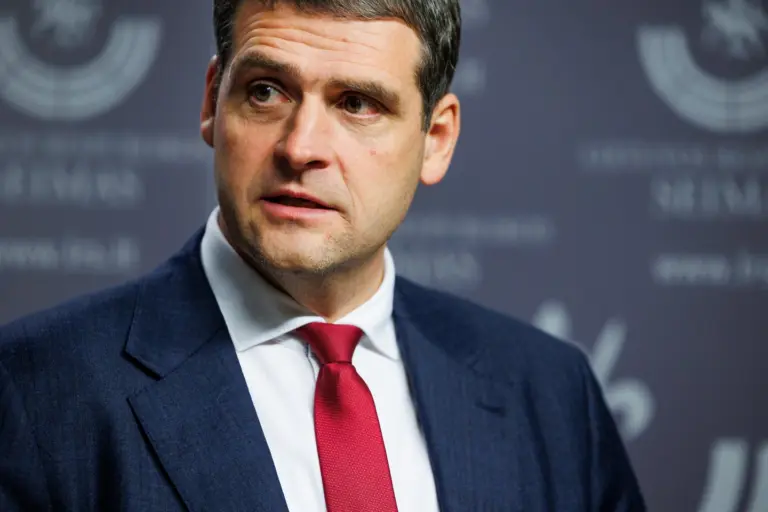 Iš R. Žemaitaičio lūpų – šokiruojantis pasisakymas: pareiškė, kad rudenį Lietuvoje gali įvykti karinis perversmas