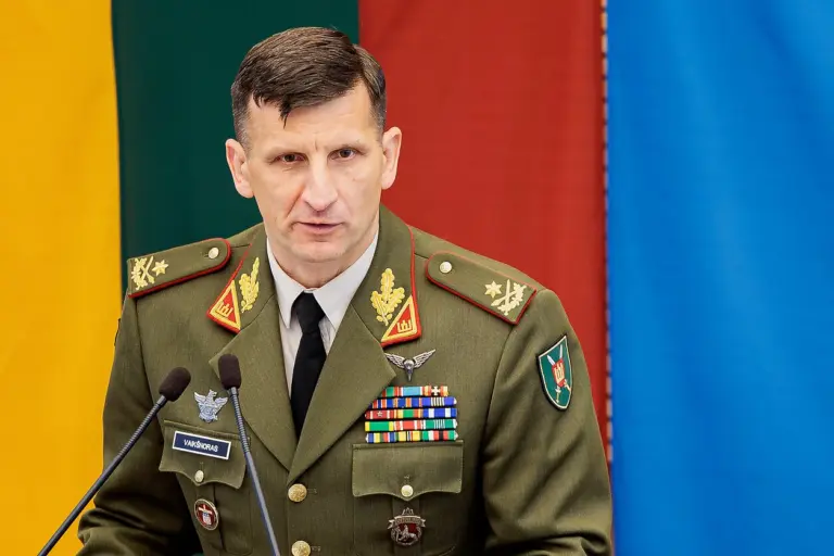 Kariuomenės vadas apie pokyčius: tarnauti galėtų ir dalis sveikatos reikalavimų neatitinkančių gyventojų