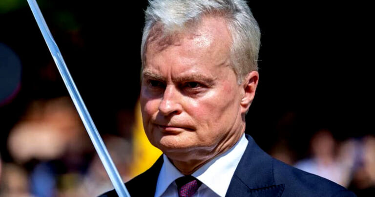Prezidentas siūlo laikiną nulinį GPM tėvams, auginantiems du ar daugiau vaikų — ką tai reiškia?
