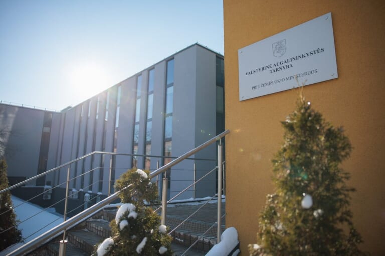 Siekia naikinti Augalininkystės tarnybą: „ragų ir nagų“ organizacijos turi išnykti