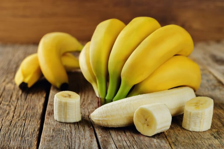Ar bananai iš tiesų padeda numesti svorio? Moksliniai paaiškinimai