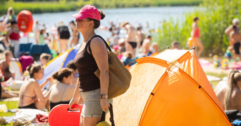 Meteorologai įspėja: artėja pavojinga kaitra — temperatūra kils iki 35 °C