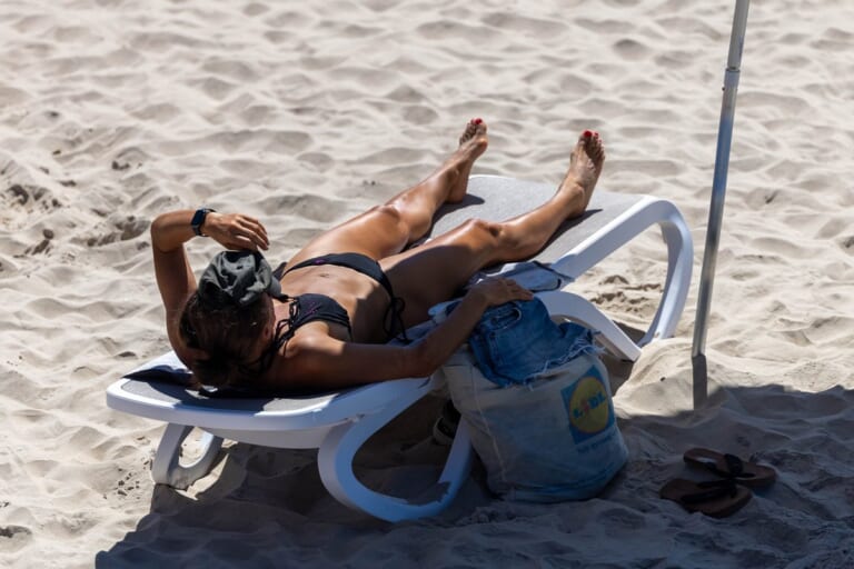 Lietuvoje – absoliutūs karščio rekordai: pavėsyje termometrai gali siekti 37 °C, skamba perspėjimai