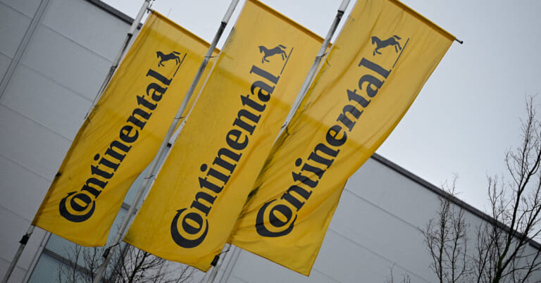 Sunkumų ištikta „Continental“ parduoda padalinį už 4 mlrd. eurų – ką tai reiškia automobilių rinkai?