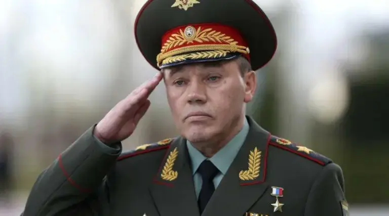 JK nori atkurti karinius ryšius su Rusija – kokia priežastis?
