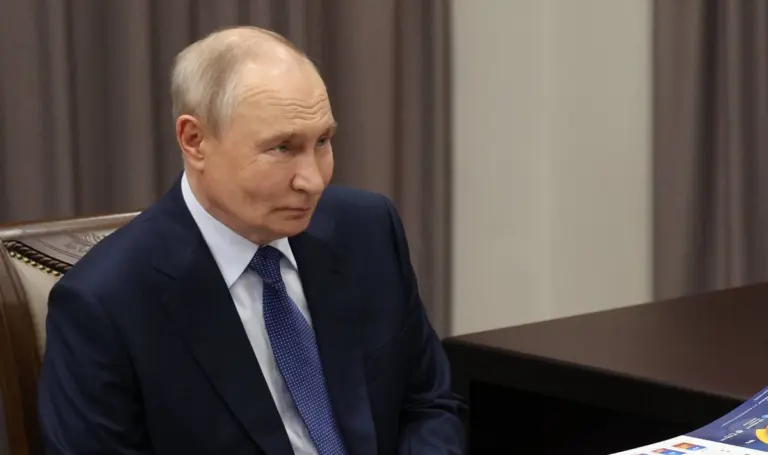 Putinas siekia išnaudoti raketų trūkumą: vilkina karą iki 2027 metų