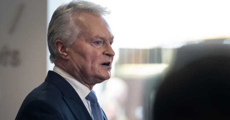 Nausėda sureagavo į drono incidentą Lietuvoje: perspėjo apie Rusijos karo plitimą į NATO ir ES rytinį flangą