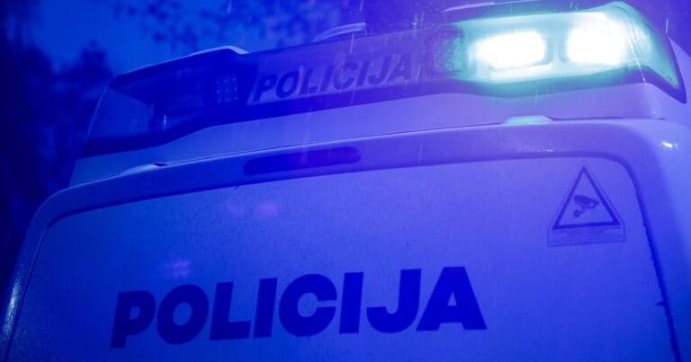 Darbo pasiūlymas virto 5 mėnesių košmaru: užrakintą lietuvę vertė aptarnauti vyrus