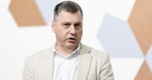 Bandymas padegti „Starlink“ įrangą Vilniuje: pradėtas tyrimas, gresia iki penkerių metų nelaisvės