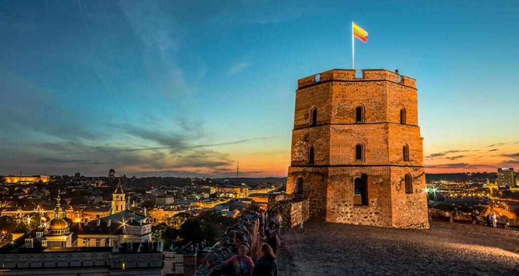 12 Eye-Catching Tourist Attractions In Lithuania To Explore - TravelTourXP.com