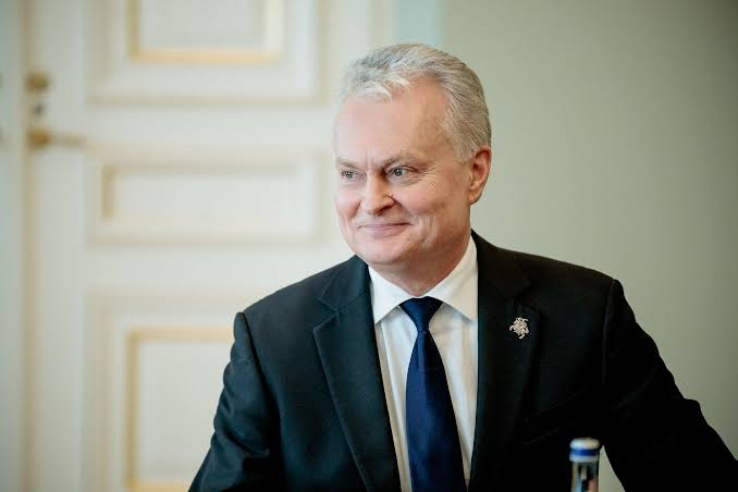 Gitanas Nausėda įspėjo Lietuvą