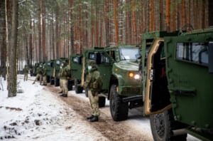 Lietuvos kariuomenė pataria gyventojams: ką daryti kilus karui?