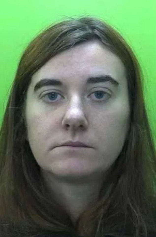 Lorna Hargreaves 2025 m. daug kartų prievartavo dvylikametę mergaitę. <br> Policijos nuotr.