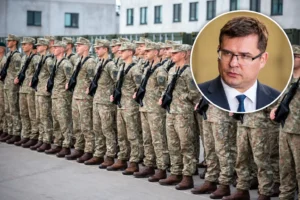 Po mokyklos – į kariuomenę? Laurynas Kasčiūnas pateikė siūlymą, kuris paliestų tūkstančius Lietuvos vaikinų